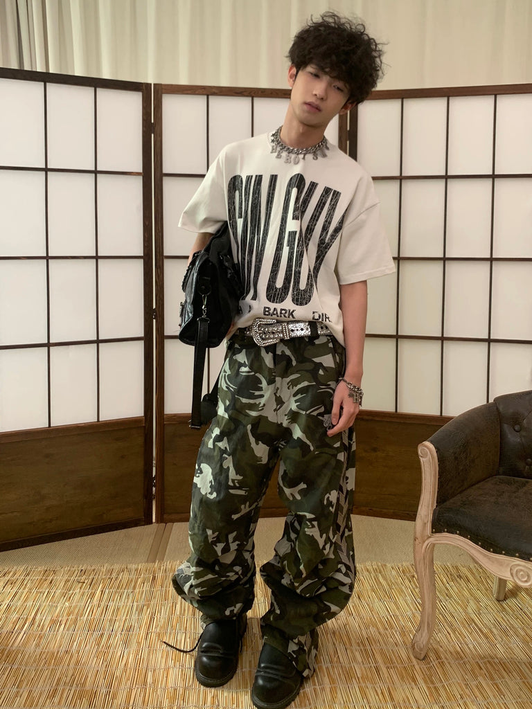 POH SIN GUY Print Graphic Tee