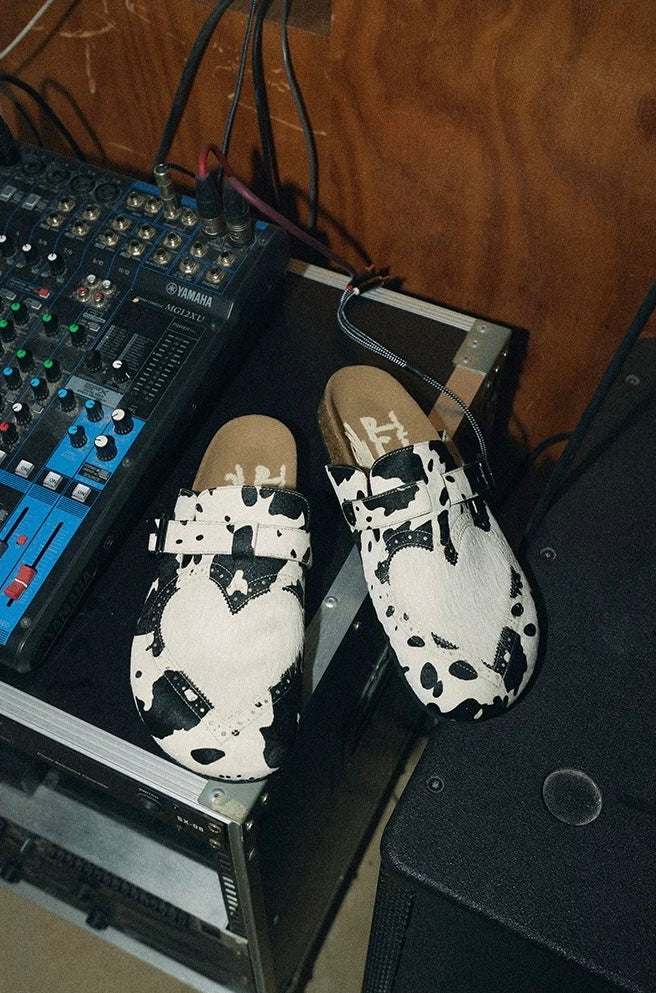 CONP HeartClosed Cow-Print Buckle Clogs