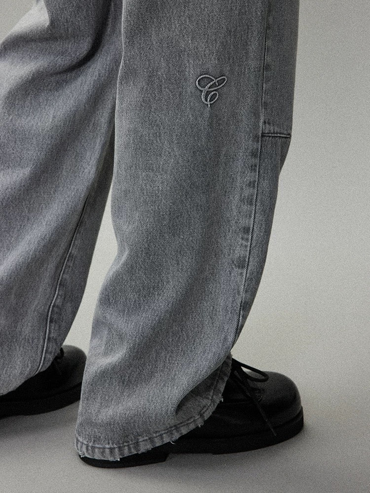 CRICLE CAGE Washed Flare Jeans