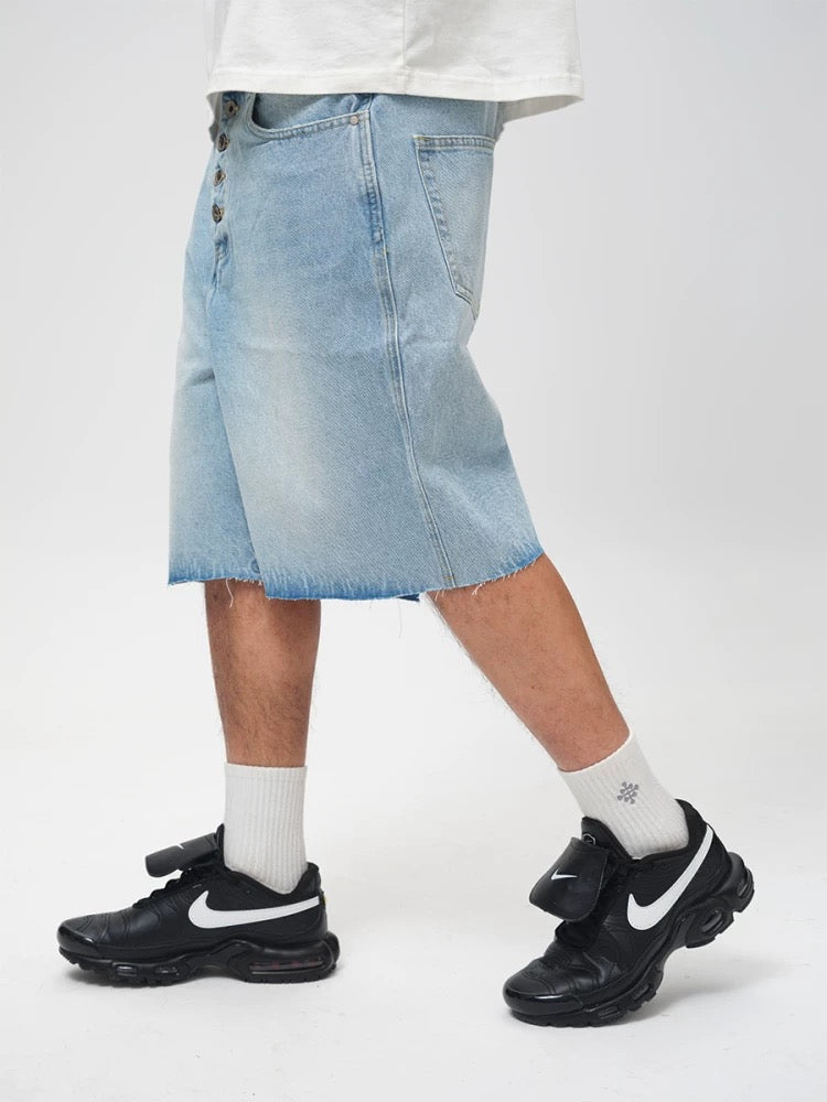 ComicTree Raw Edge Denim Shorts