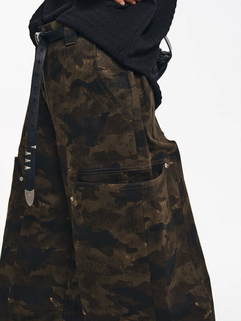 LIMPIDOCULUS Wide-leg Camo Cargos